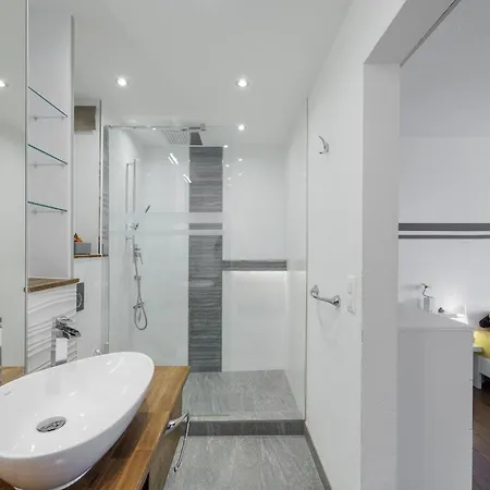 Sotsass A1 Apartment Scuol